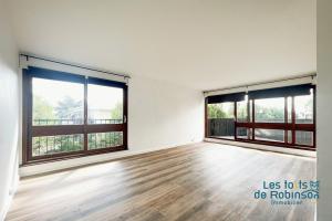 Picture of listing #324698577. Appartment for sale in Le Chesnay