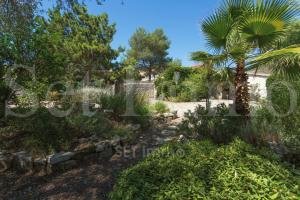Picture of listing #324763430. House for sale in Uzès