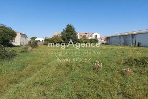 Picture of listing #324771361. Land for sale in L'Île-d'Olonne
