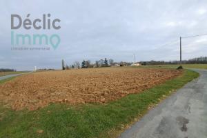 Picture of listing #324784035. Land for sale in Écoyeux