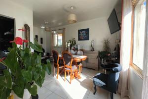 Picture of listing #324791867. Appartment for sale in Saint-Herblain