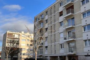 Picture of listing #324847396. Appartment for sale in Épernon