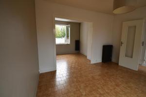 Picture of listing #324910099. House for sale in Angoulême