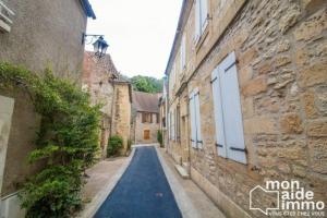 Picture of listing #324947674. House for sale in Montignac