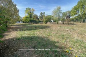 Picture of listing #324949206. Land for sale in Lentilly