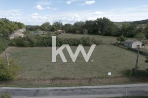 Thumbnail of property #324975519. Click for details