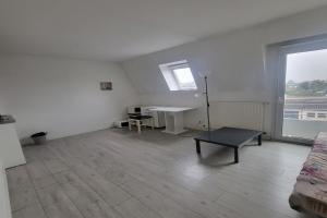 Picture of listing #325040290. Appartment for sale in Amiens