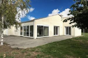 Picture of listing #325041650. House for sale in Avrillé