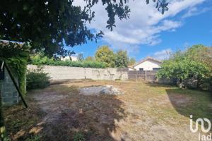 Thumbnail of property #325045513. Click for details