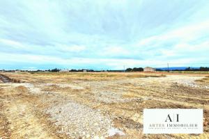 Picture of listing #325105707. Land for sale in Pierrelatte