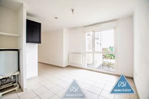 Picture of listing #325151643. Appartment for sale in Vénissieux