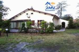 Thumbnail of property #325218315. Click for details