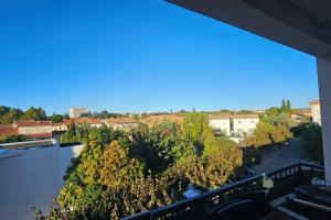 Picture of listing #325252572. Appartment for sale in Marignane