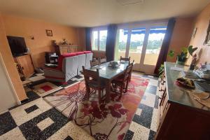 Picture of listing #325273656. Appartment for sale in Alès