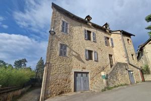 Photo de l'annonce nº 325325015. Bâtiment à vendre sur Agen-d'Aveyron