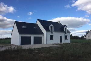 Picture of listing #325356613. House for sale in Neuillé-Pont-Pierre