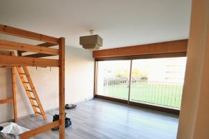 Picture of listing #325417613. Appartment for sale in Talence