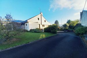 Picture of listing #325417648. Appartment for sale in Fougères