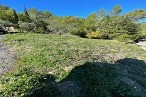 Picture of listing #325440685. Land for sale in Figanières