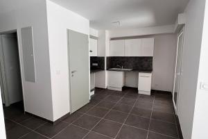 Picture of listing #325441419. Appartment for sale in Gréasque