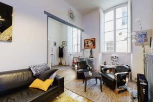Picture of listing #325445785. Appartment for sale in Bordeaux