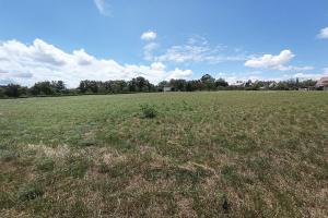 Picture of listing #325460056. Land for sale in Saint-Parize-le-Châtel