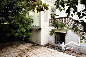 Picture of listing #325483650. Appartment for sale in Saint-Denis