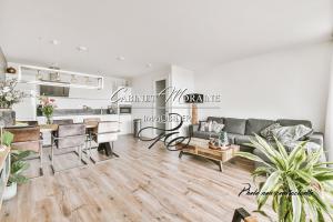 Picture of listing #325493421. Appartment for sale in Saint-Erblon