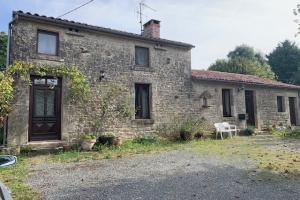 Picture of listing #325550848. House for sale in Foussais-Payré