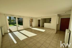 Picture of listing #325574955. Appartment for sale in Saint-Priest-en-Jarez
