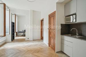 Picture of listing #325590318. Appartment for sale in Paris