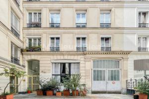 Picture of listing #325590355.  for sale in Paris