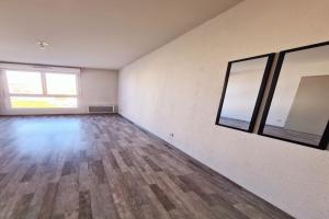 Picture of listing #325592106. Appartment for sale in Marseille