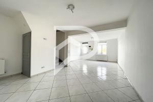 Thumbnail of property #325600852. Click for details