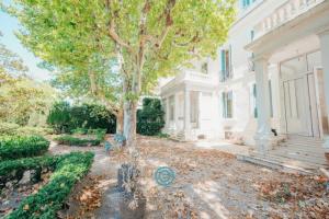 Picture of listing #325611988. House for sale in Marseille