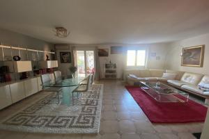 Picture of listing #325638646. House for sale in Sète
