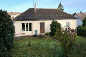 Picture of listing #325654619. House for sale in Saint-Calais