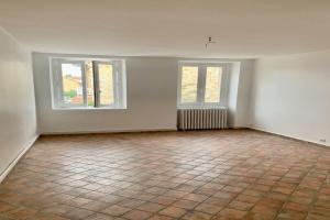 Picture of listing #325741860. Appartment for sale in Versailles