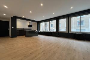 Picture of listing #325749047. Appartment for sale in Poitiers