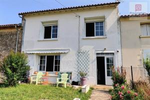 Picture of listing #325785108. House for sale in Tonnay-Boutonne
