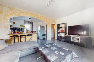 Picture of listing #325809000. Appartment for sale in Marseille
