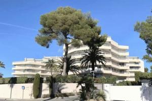 Picture of listing #325831718. Appartment for sale in Saint-Raphaël