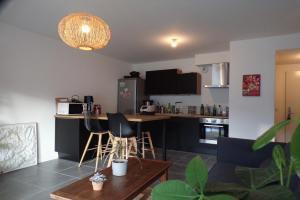 Picture of listing #325888273. Appartment for sale in Saint-Martin-le-Vinoux