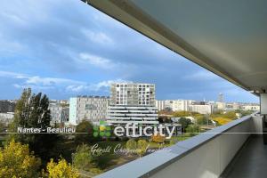 Picture of listing #325895919. Appartment for sale in Nantes