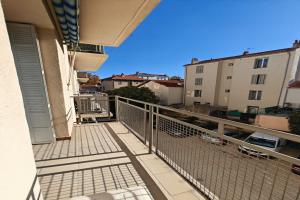 Picture of listing #325897918. Appartment for sale in Toulon