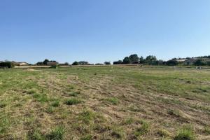 Picture of listing #325898797. Land for sale in Châtillon-sur-Chalaronne