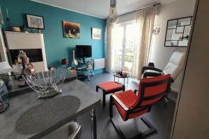 Picture of listing #325901859. Appartment for sale in Concarneau