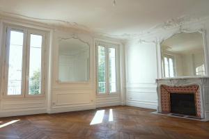 Picture of listing #325905938. Appartment for sale in Paris