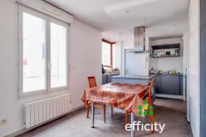 Picture of listing #325906344. Appartment for sale in Oullins