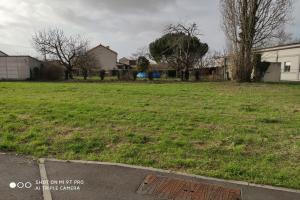 Photo de l'annonce nº 325912425. Terrain à vendre sur Ruelle-sur-Touvre